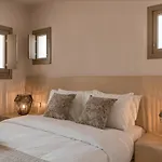 Villa Living Moments Fira (Santorini)