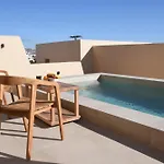 Living Moments * Fira (Santorini)