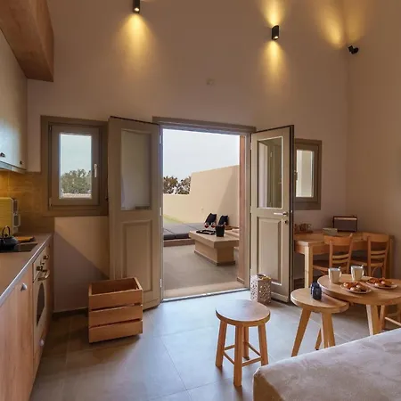 Living Moments Villa Fira (Santorini)
