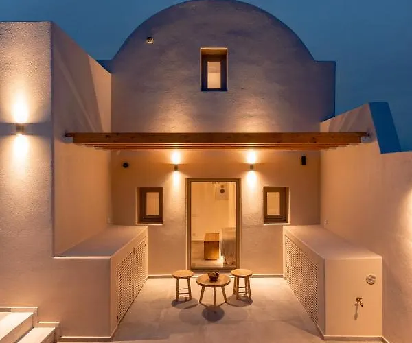 Villa Living Moments Fira (Santorini)