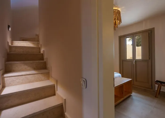 Living Moments Villa Fira (Santorini)