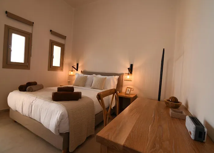 Living Moments * Fira (Santorini)