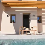 Living Moments * ثيرا